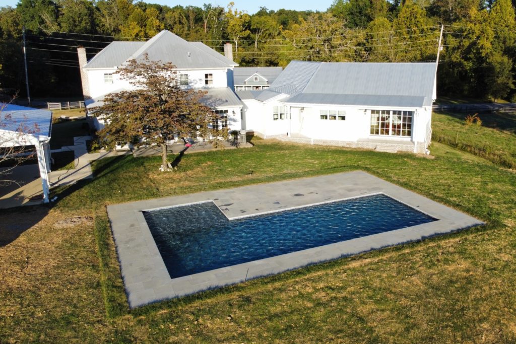 Experience Luxury: Design, Build, and Service Your Knoxville Pool