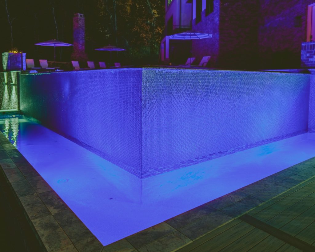 Experience Luxury: Design, Build, and Service Your Knoxville Pool