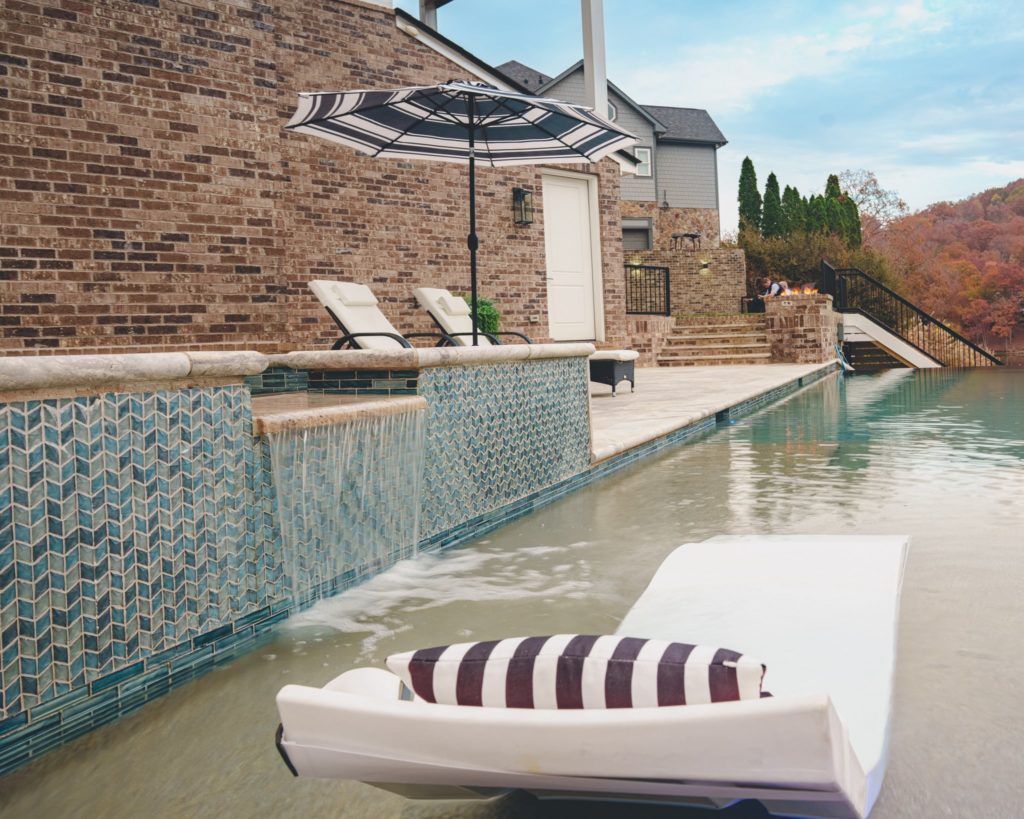 Knoxville Pool Installation: Enjoy Summer Fun in Your Backyard