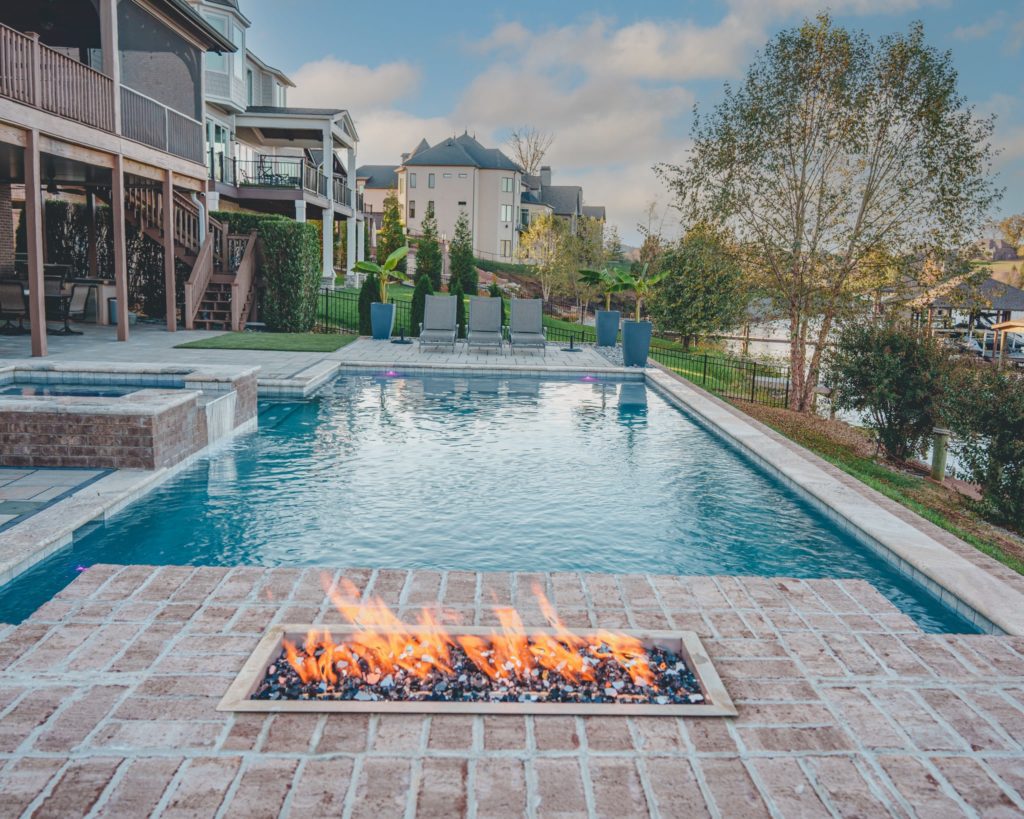 Experience Luxury: Design, Build, and Service Your Knoxville Pool